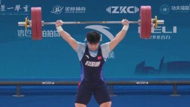 着两个时